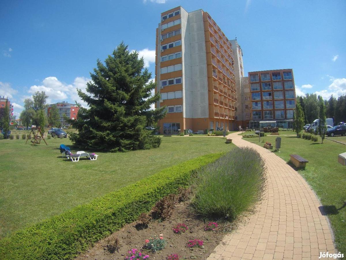 Vizparti Sas Apartman 希欧福克 外观 照片